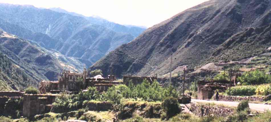 Tibetan Village on the way to Xiaojin