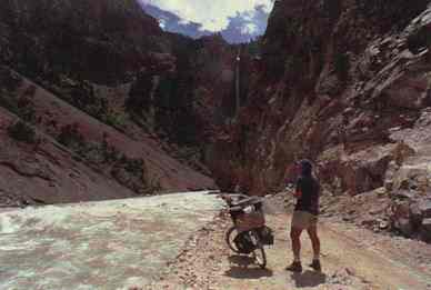 Tibet-China 1990 - On Chengdu to Lhasa Road - Mountains near Rawu