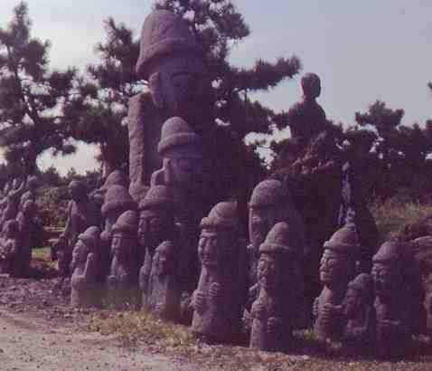 Easter Island's Korean cousins
