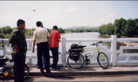 cyclist on Bike China tour